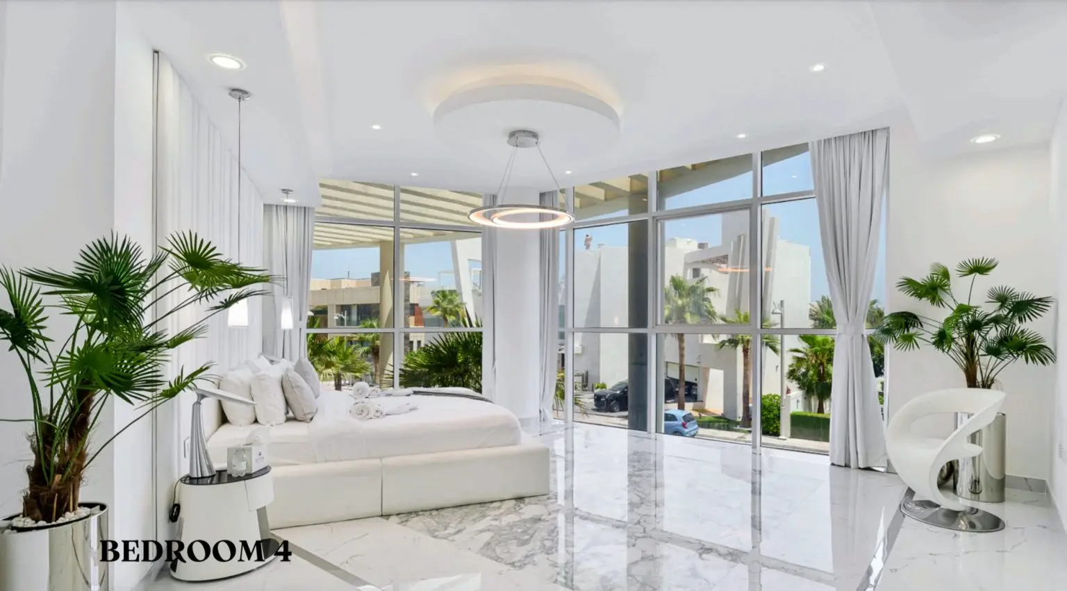 Andrew Tate Mansion Palm Jumeirah 44CG+R2W Palm Jumeirah - The Palm Jumeirah - Dubai